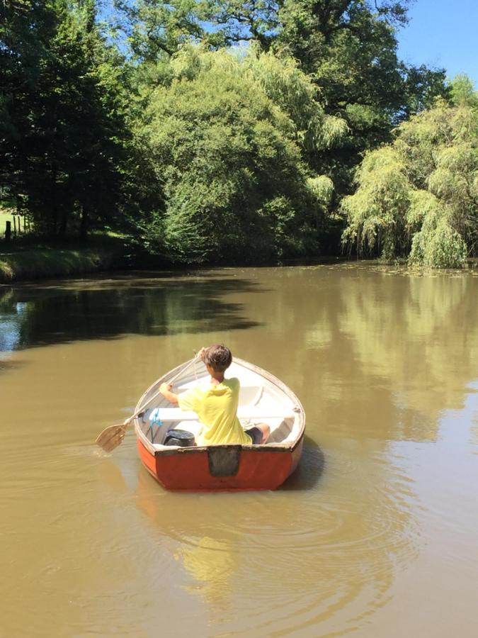 Le Gite Du Petit Renard: A Tranquil Gite With Pool Oradour-Saint-Genest Εξωτερικό φωτογραφία